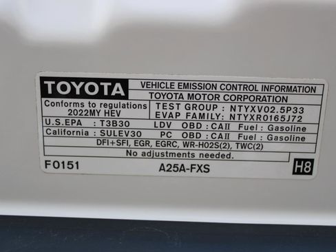 Used 2022 Toyota Camry SE image 46
