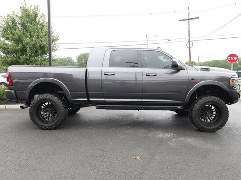 Used 2022 RAM 2500 Laramie AWD/4WD image 6