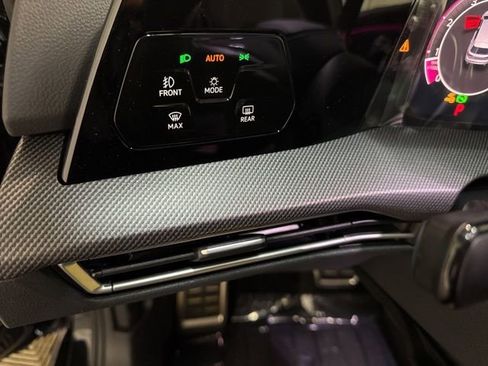 New 2026 Volkswagen GTI SE image 18