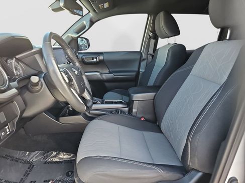 Certified 2021 Toyota Tacoma TRD Sport w/ Technology Package image 16