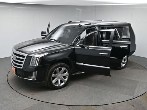Used 2019 Cadillac Escalade Luxury image 58