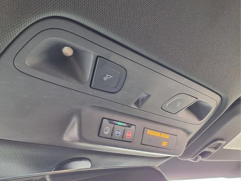 Used 2019 Chevrolet Camaro ZL1 RWD image 22