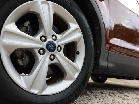 Used 2014 Ford Escape SE FWD image 34
