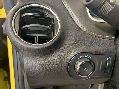 Used 2014 Chevrolet Camaro LT RWD image 21