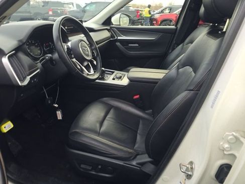 Used 2024 MAZDA CX-90 3.3 Turbo w/ Preferred Plus image 9