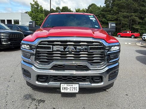 Used 2026 RAM 2500 Big Horn AWD/4WD image 3