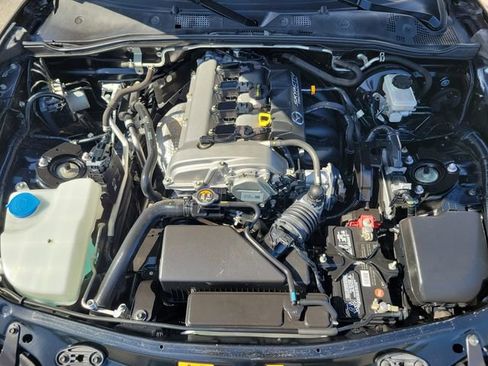 Used 2018 MAZDA MX-5 Miata RF Grand Touring RWD image 29
