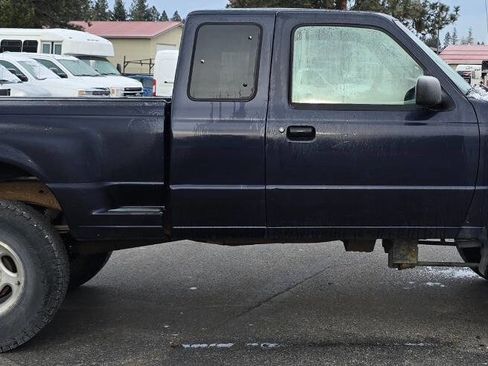 Used 1999 Ford Ranger XLT image 4