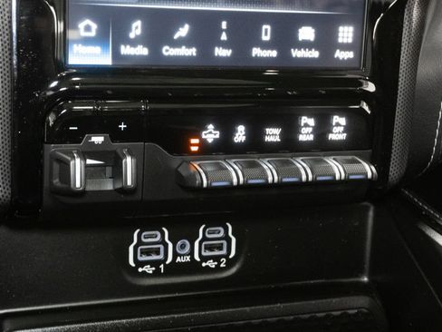 Used 2023 RAM 1500 Limited AWD/4WD image 25