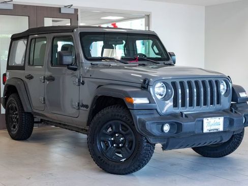 Used 2023 Jeep Wrangler Unlimited Sport AWD/4WD image 6