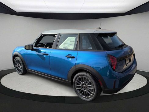 New 2026 MINI Cooper 4-Door Hardtop image 7