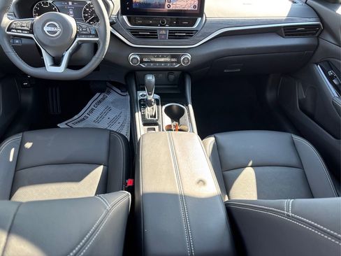 New 2025 Nissan Altima 2.5 SL image 21