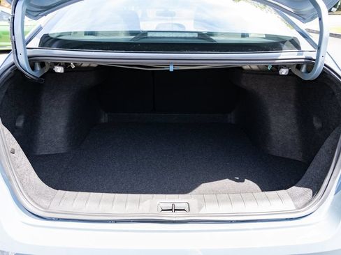 New 2026 Nissan Sentra SV w/ Floor Mat Package FWD image 8