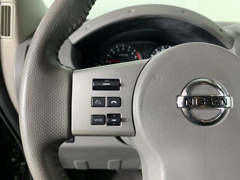 Used 2017 Nissan Frontier SV w/ SV Value Truck Package image 18