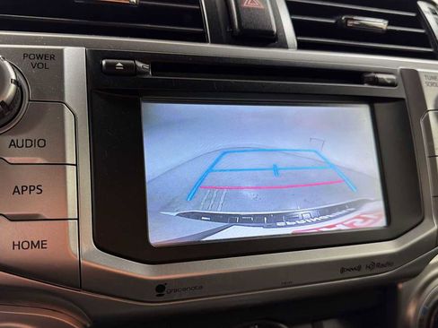 Used 2016 Toyota 4Runner SR5 image 19