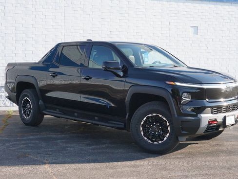 New 2026 Chevrolet Silverado EV Trail Boss image 3