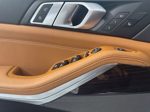 New 2026 BMW X5 xDrive40i w/ M Sport Package image 12