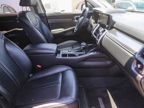 Used 2023 Kia Sorento S FWD image 17