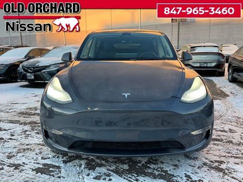 Used 2023 Tesla Model Y Long Range image 2