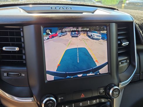 Used 2021 RAM 1500 Laramie image 20