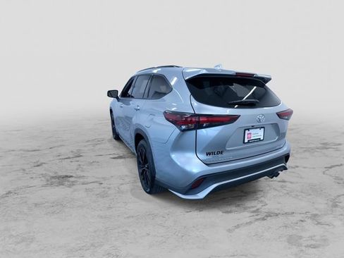 Certified 2025 Toyota Highlander XSE AWD/4WD image 7