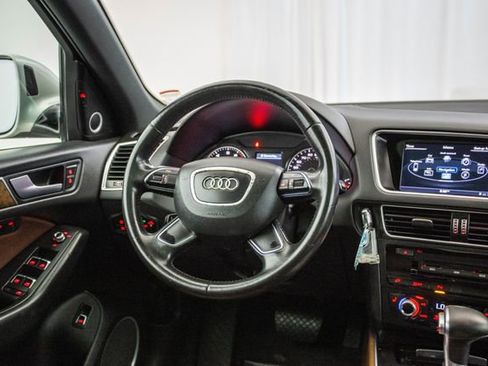 Used 2017 Audi Q5 2.0T Premium Plus image 4