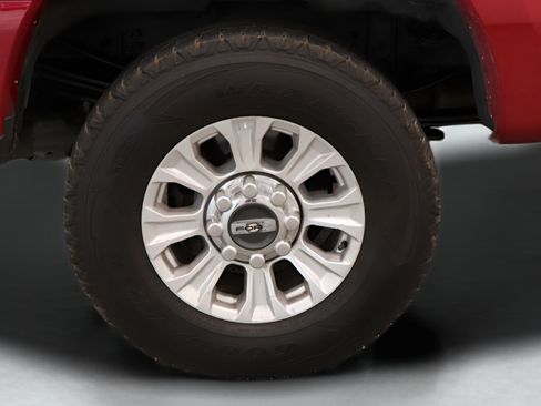 Used 2024 Ford F250 XLT AWD/4WD image 31