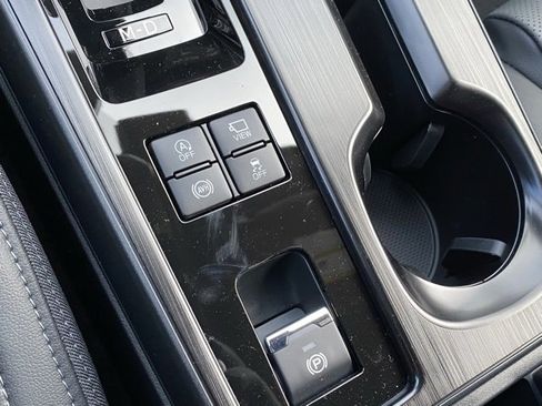 New 2026 Subaru Outback Touring XT image 17