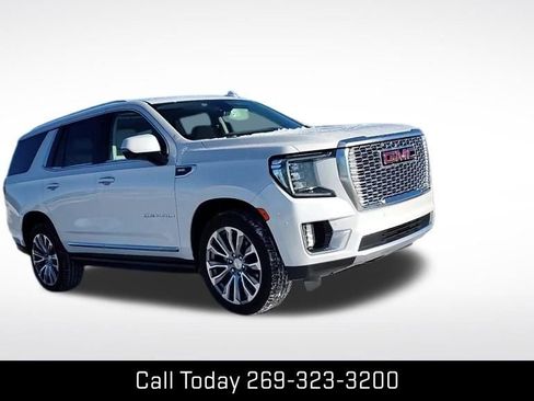 Certified 2021 GMC Yukon Denali w/ Denali Premium Package image 9