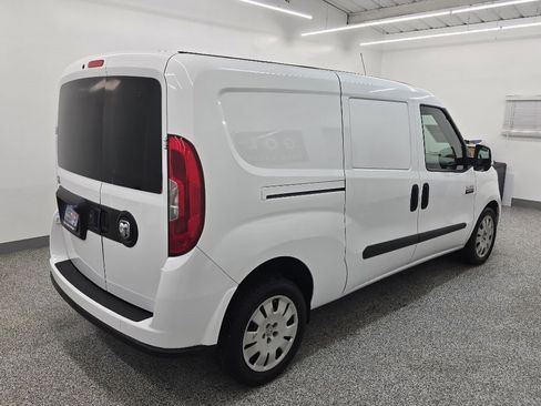 Used 2018 RAM ProMaster City Tradesman SLT image 6