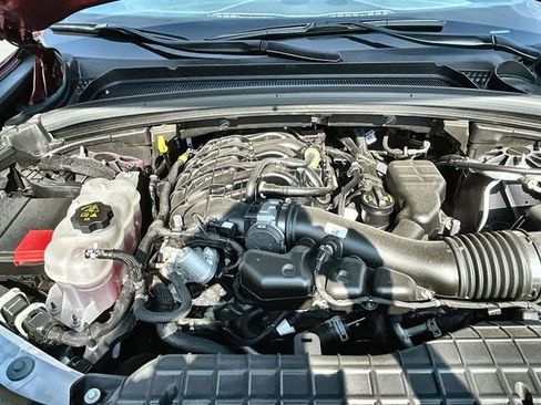 Used 2024 Jeep Grand Cherokee L Laredo image 16