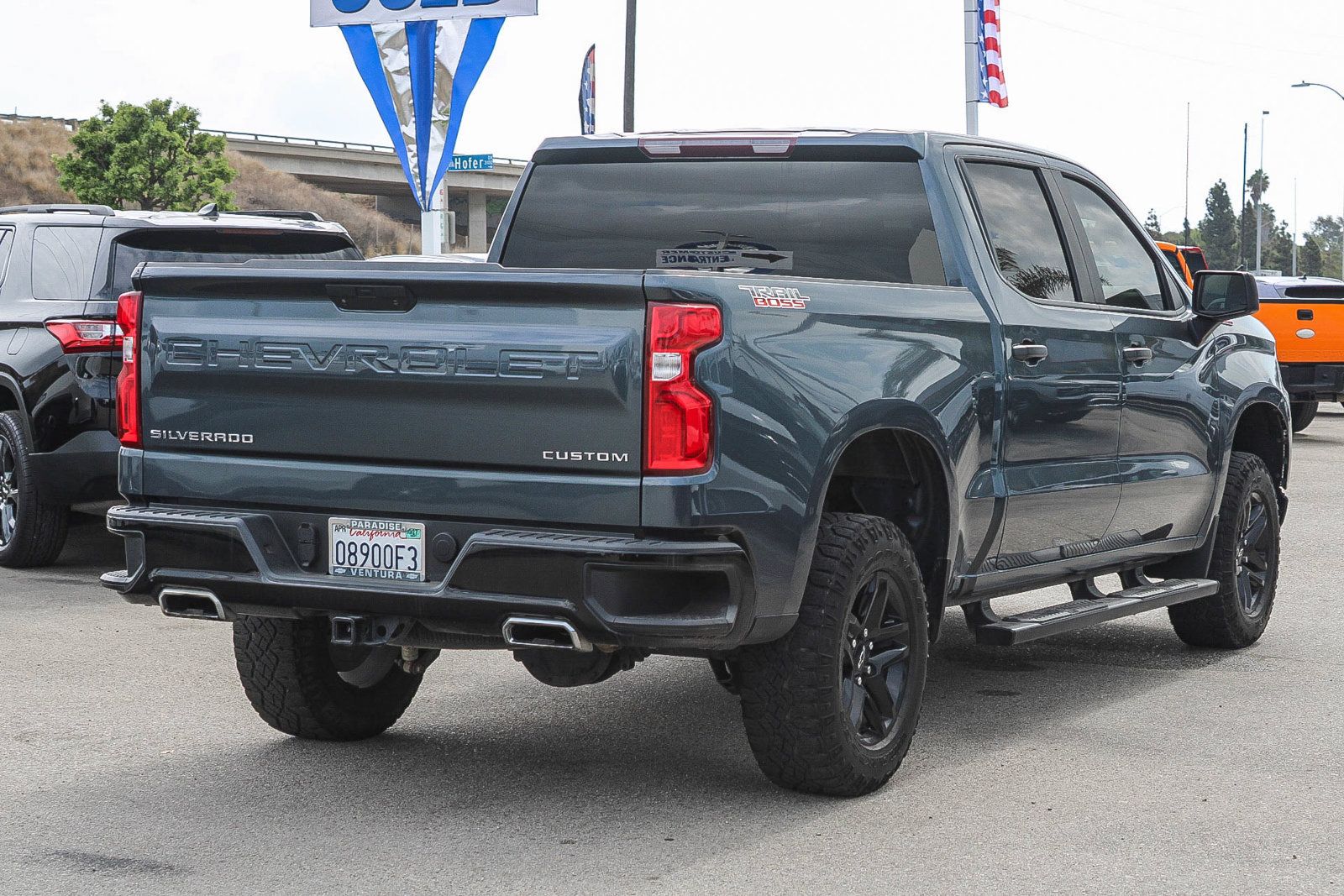 Used 2021 Chevrolet Silverado 1500 Custom Trail Boss AWD/4WD image 4
