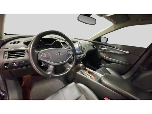 Used 2014 Chevrolet Impala LT w/ Convenience Package FWD image 11