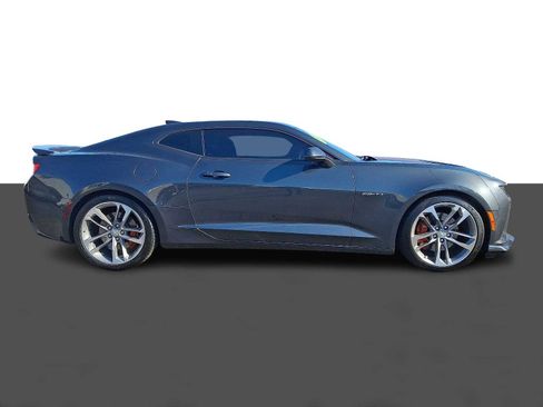Used 2017 Chevrolet Camaro SS w/ 50th Anniversary Edition image 7