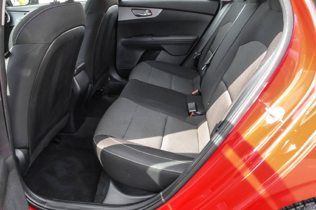 Used 2024 Kia Forte LXS FWD image 27