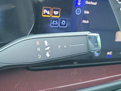 New 2026 Chevrolet Traverse Z71 w/ Driver Confidence Package image 16