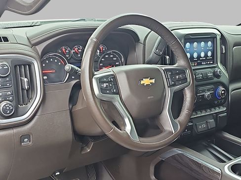 Used 2022 Chevrolet Silverado 1500 LTZ w/ LTZ Premium Package image 19