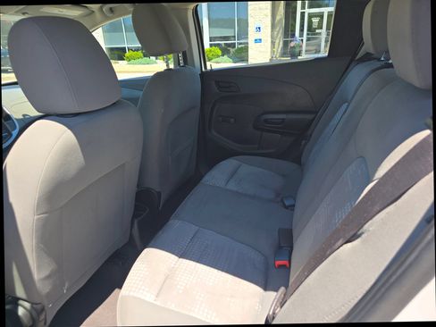 Used 2017 Chevrolet Sonic LT FWD image 12