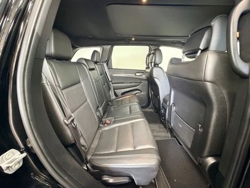 Used 2021 Jeep Grand Cherokee Limited AWD/4WD image 7