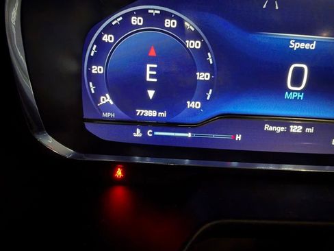 Used 2022 Chevrolet Tahoe LT w/ Luxury Package image 30