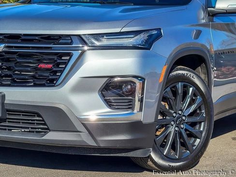 Used 2023 Chevrolet Traverse RS w/ LPO, Floor Liner Package AWD/4WD image 3