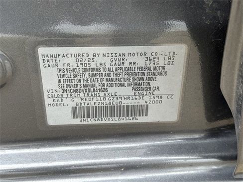 Used 2025 Nissan Versa S w/ Trunk Package image 31
