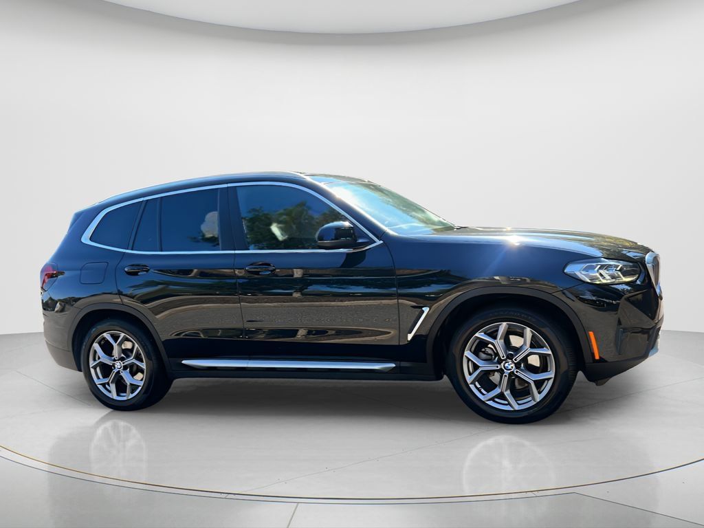 Used 2022 BMW X3 sDrive30i w/ Premium Package 2 (ZPA) RWD image 3
