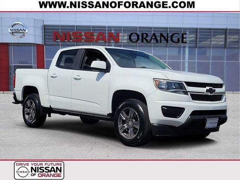 Used 2018 Chevrolet Colorado W/T w/ Custom Special Edition image 1