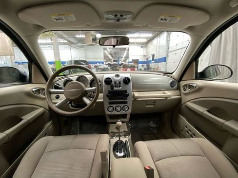 Used 2006 Chrysler PT Cruiser Touring image 28