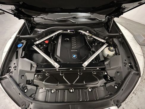 Used 2022 BMW X5 sDrive40i w/ Premium Package RWD image 21