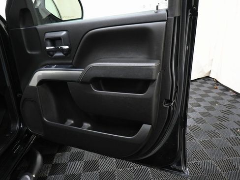 Used 2018 Chevrolet Silverado 1500 LT w/ All Star Edition image 22