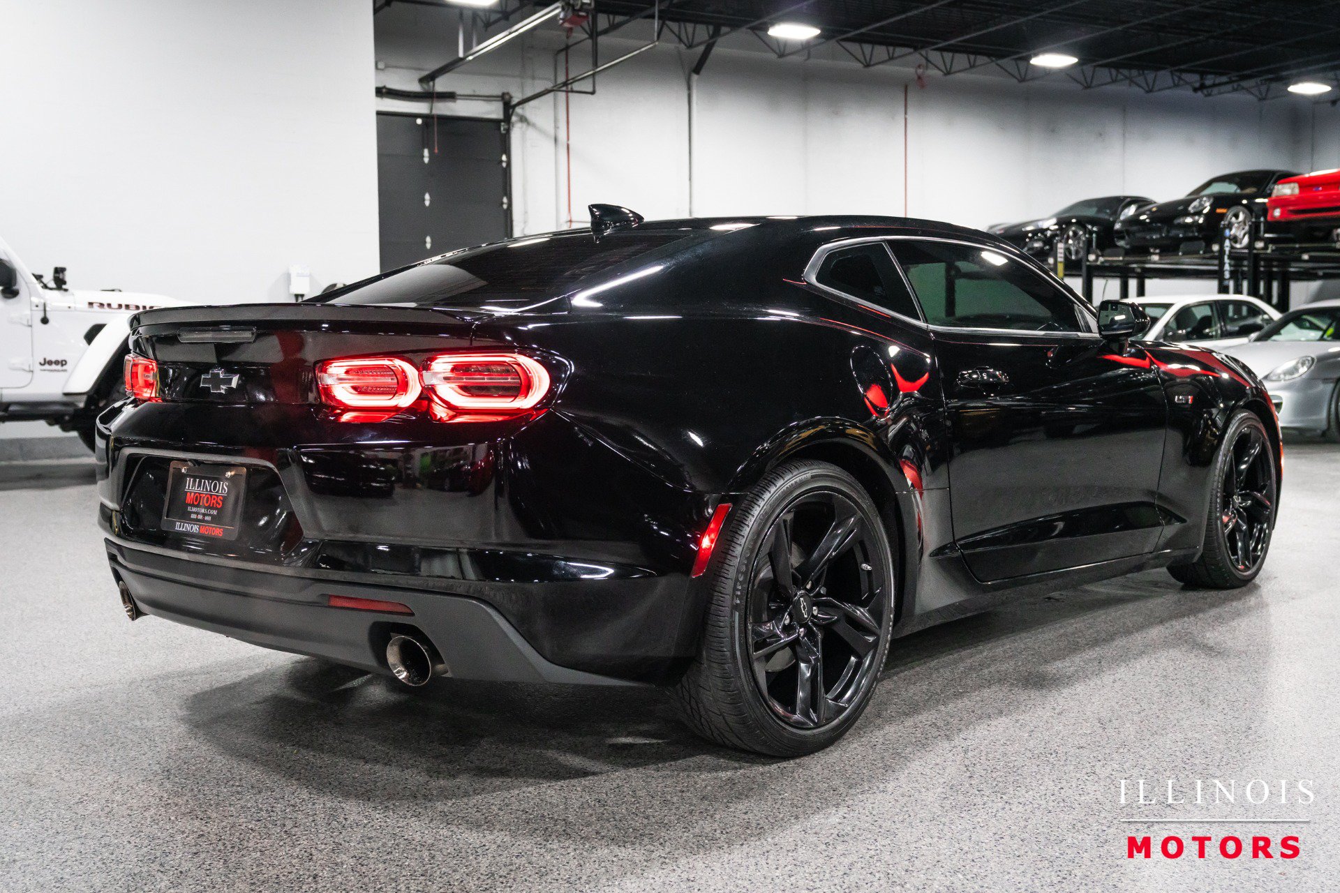 Used 2022 Chevrolet Camaro LT w/ RS Package RWD image 5
