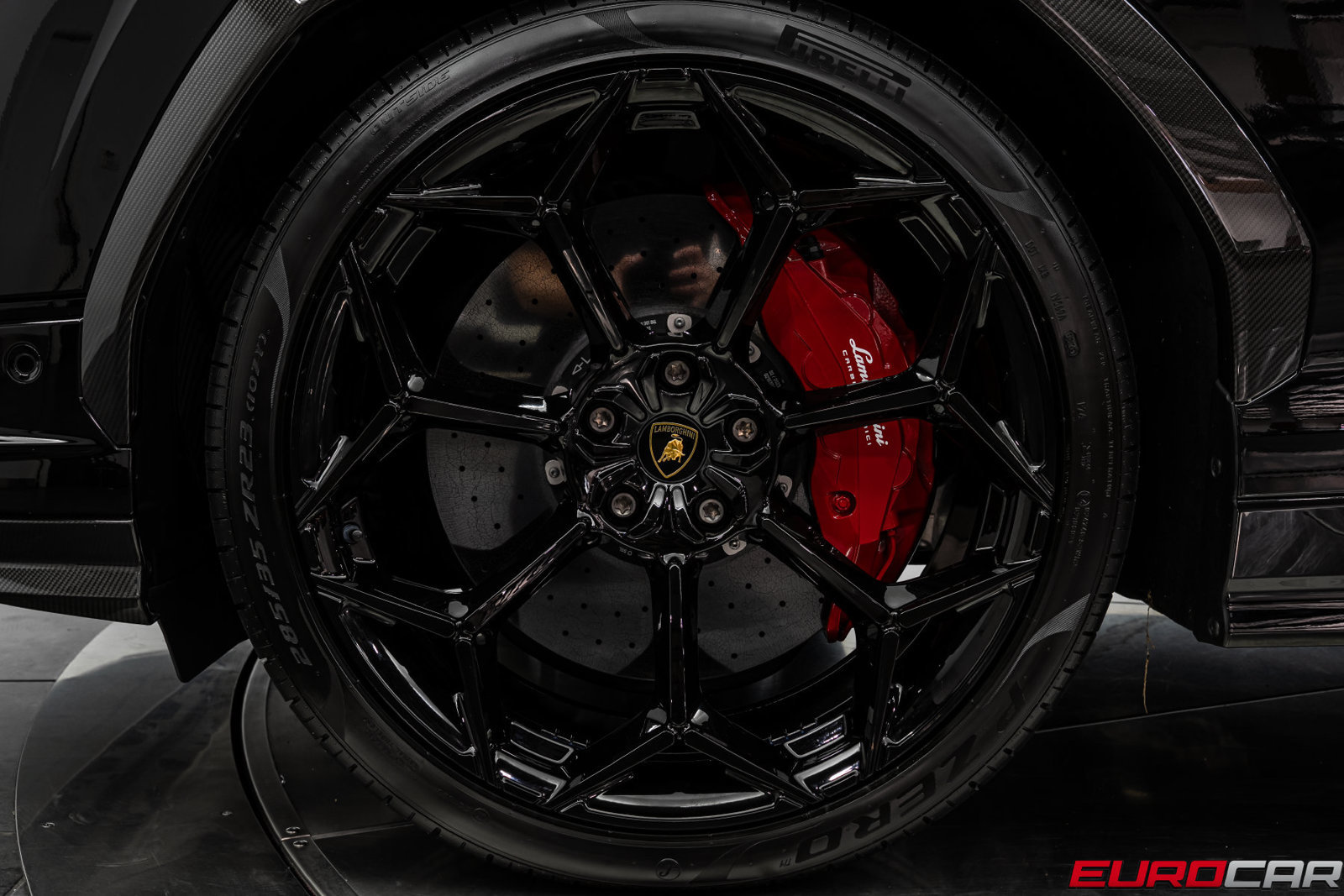 Used 2023 Lamborghini Urus Performante AWD/4WD image 27