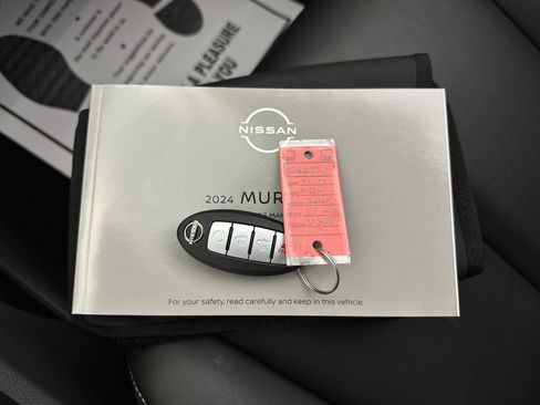 Used 2024 Nissan Murano SV w/ SV Midnight Edition Package image 30